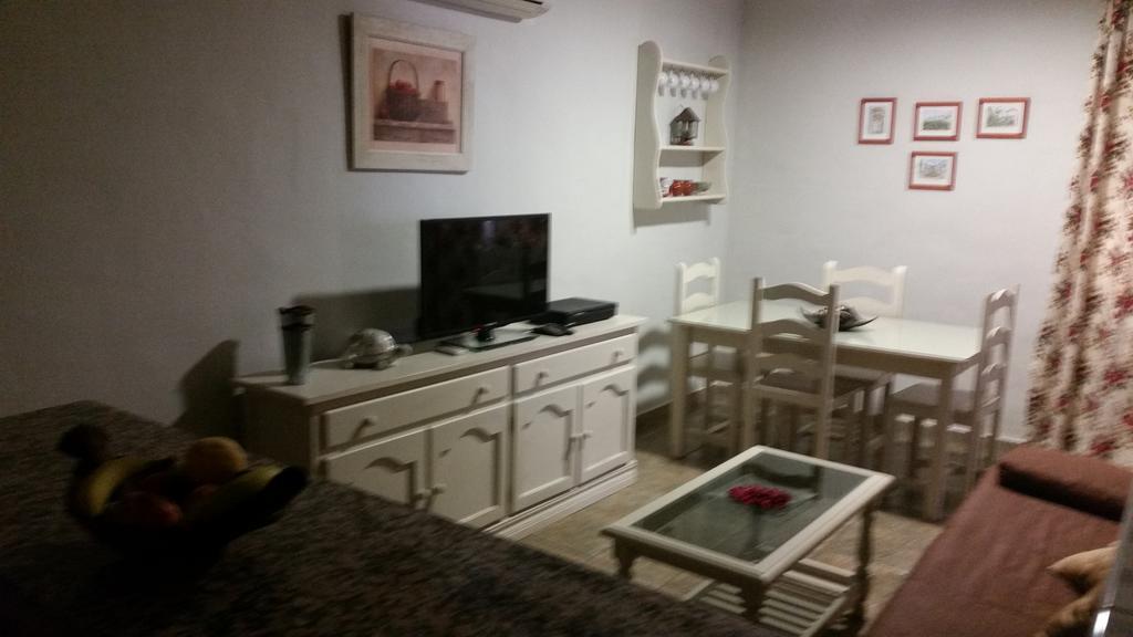 Apartamentos Casamonteymar Vejer de la Frontera Ruang foto